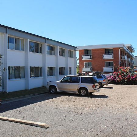 Foreign Exchange Accommodation-Beachside ทาวน์วิล ภายนอก รูปภาพ