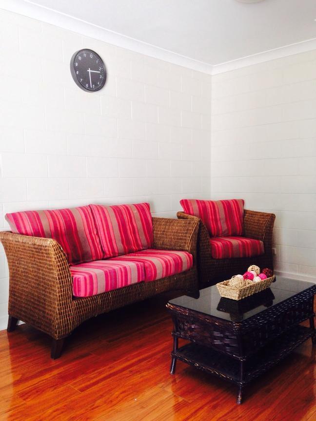 Foreign Exchange Accommodation-Beachside ทาวน์วิล ภายนอก รูปภาพ