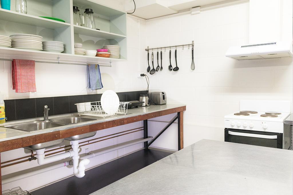 Foreign Exchange Accommodation-Beachside ทาวน์วิล ภายนอก รูปภาพ