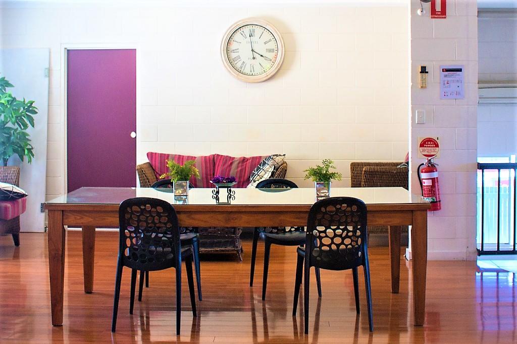 Foreign Exchange Accommodation-Beachside ทาวน์วิล ภายนอก รูปภาพ
