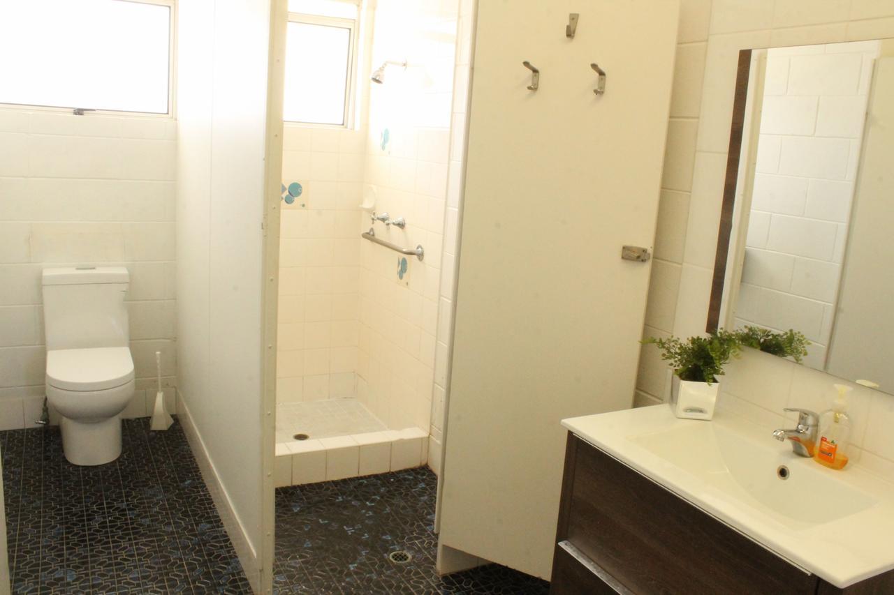 Foreign Exchange Accommodation-Beachside ทาวน์วิล ภายนอก รูปภาพ