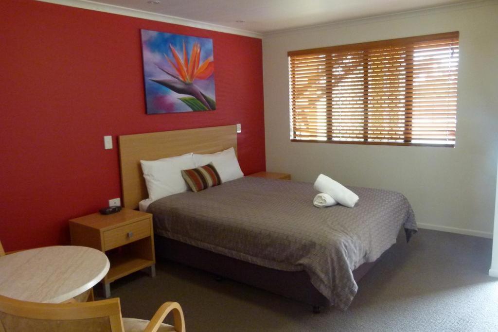 Foreign Exchange Accommodation-Beachside ทาวน์วิล ภายนอก รูปภาพ